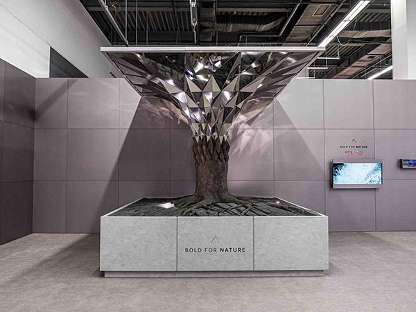 Opposites United: Kia’s acclaimed design philosophy inspires iconic art sculptures 